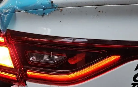 Rear/tail lights