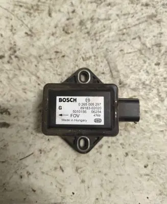 Toyota Avensis T250 ESP acceleration yaw rate sensor 8918302020 0265005297 5010156