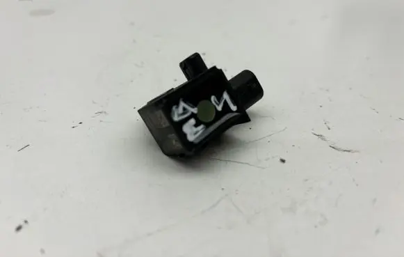 Mercedes-Benz S AMG W222 Airbag deployment crash/impact sensor 2229051400
