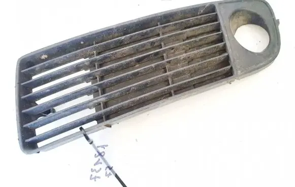 Audi A6 S6 C5 4B Front bumper lower grill 4b0007681jl