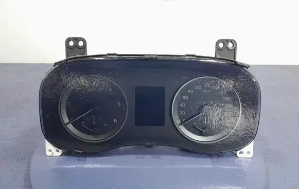 Hyundai Tucson JM Speedometer (instrument cluster) 94003-D7730