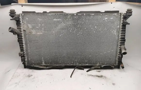 Ford Focus Coolant radiator