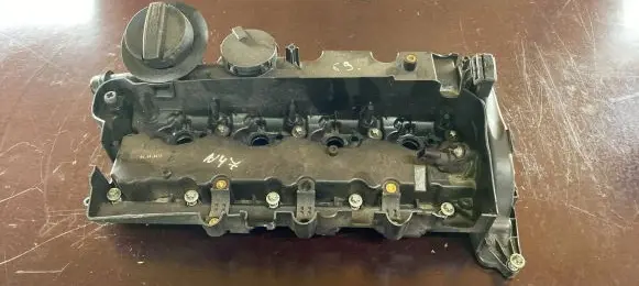 BMW 1 E81 E87 Rocker cam cover 7797613