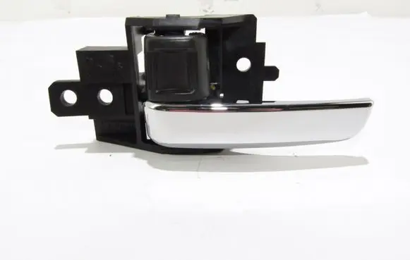 Mitsubishi ASX Front door interior handle Nėra