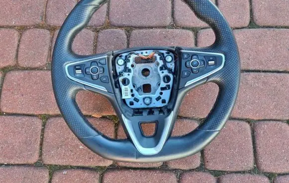 Opel Insignia A Steering wheel 878539800000327