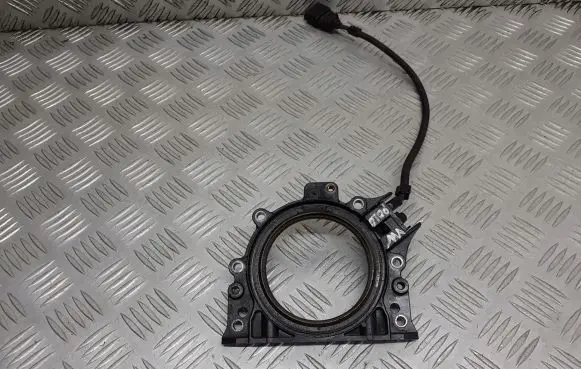 Volkswagen Polo IV 9N3 Crankshaft 030103171E