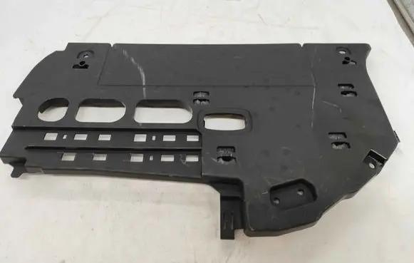 Mercedes-Benz CLA C118 X118 Dashboard lower bottom trim panel a1776800600