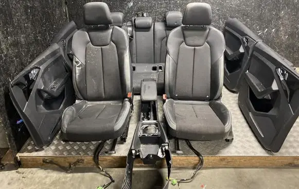 Audi A1 Seat set 