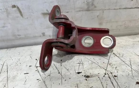 Honda FR-V Front door upper hinge 3NFR