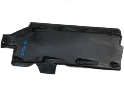 Volkswagen Polo V 6R Engine splash shield/under tray