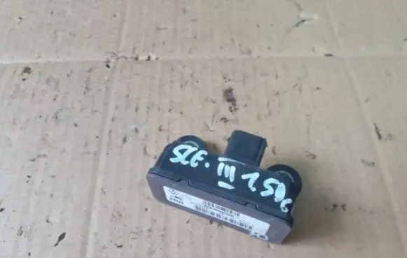 Renault Megane III ESP (stability system) control unit 479305259R