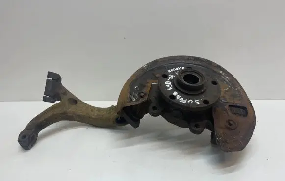 Skoda Superb B5 (3U) Front wheel hub