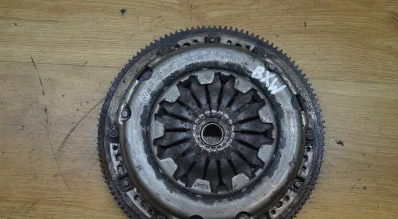 Skoda Fabia Mk1 (6Y) Clutch set kit 036141025