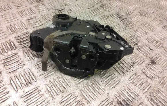 Lexus GS 300 350 430 450H Front door lock