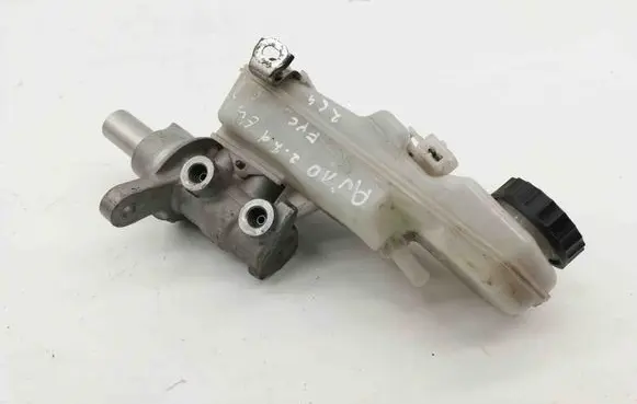 Toyota Avensis T270 Master brake cylinder 0204255239