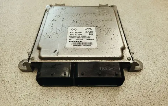Mercedes-Benz C W205 Engine control unit/module A6519000603 28449850 A6519012002