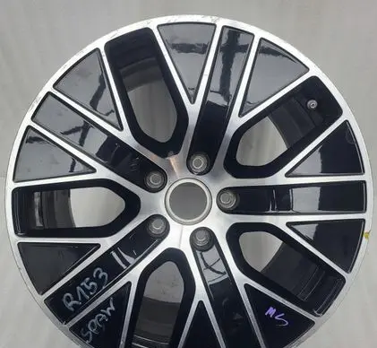 Porsche Taycan 9J1 Non-original wheel cap 9J1601025K