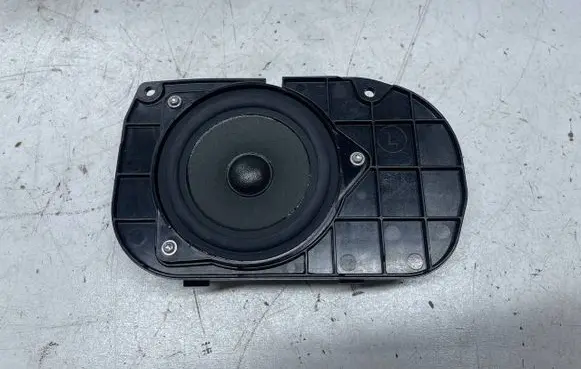 BMW 5 F10 F11 Parcel shelf speaker 9239183