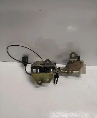 Volkswagen Touareg I Tailgate window lock/catch/latch 7L0827506D