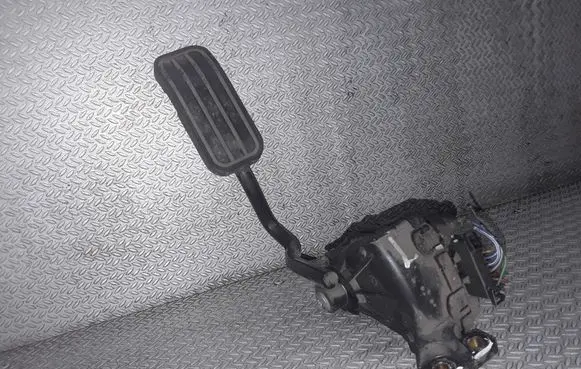 Volkswagen Sharan Accelerator throttle pedal 6PV00777003