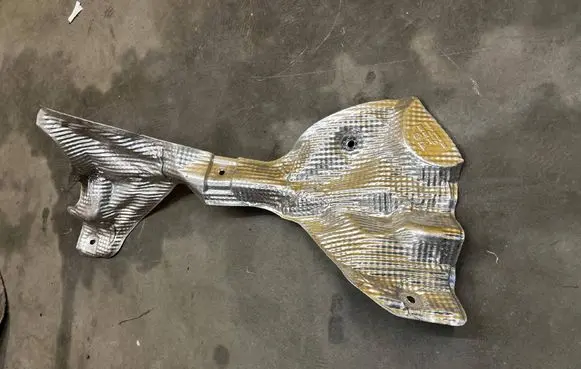 Porsche Macan (95B) Exhaust heat shield 95B804158