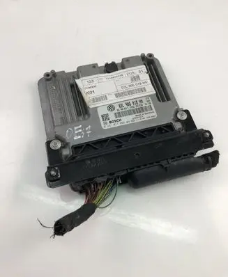 Seat Alhambra (Mk2) Engine control unit/module ECU 03L906018HM 0281017092