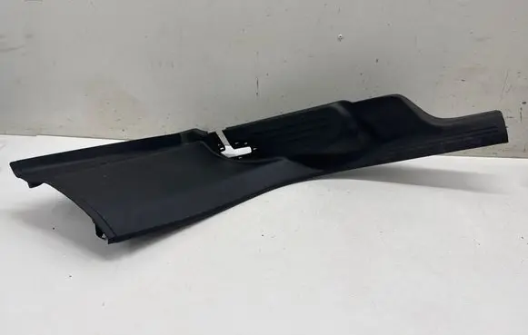 Mercedes-Benz GLB x247 Rear sill trim cover A2476903804