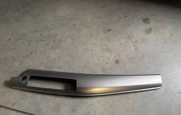 BMW 5 GT F07 Dashboard glove box trim 8060804