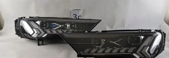 Audi Q7 4M Headlights/headlamps set 