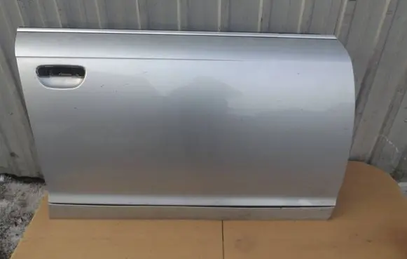 Audi A6 S6 C6 4F Front door 