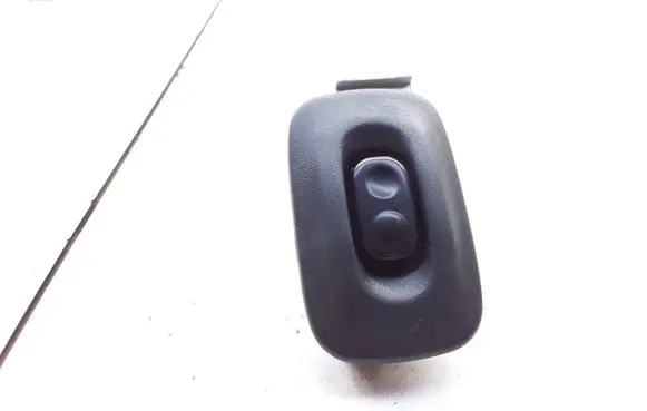 Nissan Sunny Electric window control switch