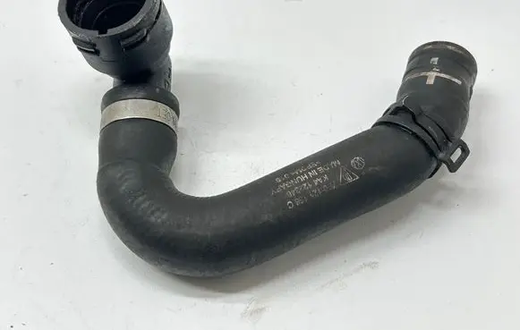 Porsche Cayenne (92A) Engine coolant pipe/hose 7P0121156C KA4122346