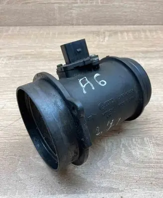 Audi A4 S4 B7 8E 8H Mass air flow meter 059906461K