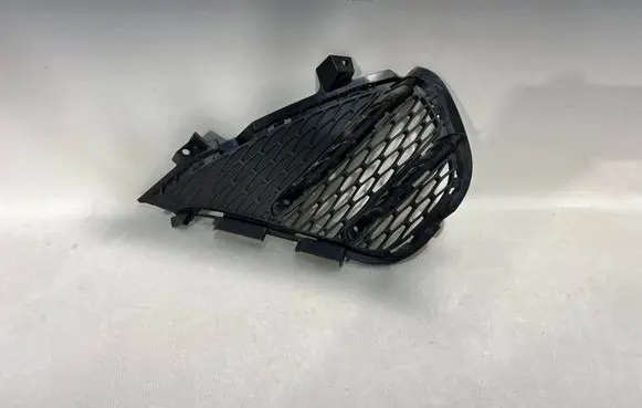 KIA Ceed Front fog light trim/grill 86576J7LA0