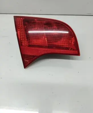 Audi A4 S4 B7 8E 8H Tailgate rear/tail lights 8E9945093 ULO749001 484501