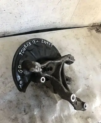 Volkswagen Touran III Rear wheel hub