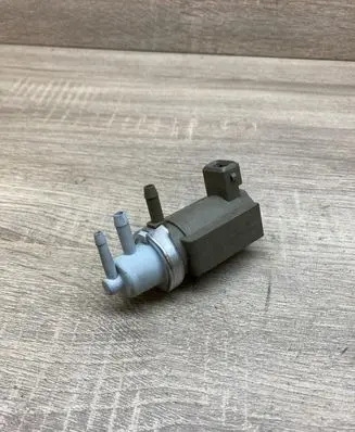Audi A6 S6 C6 4F Turbo solenoid valve 059906627A
