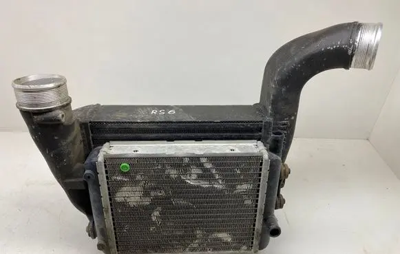 Audi RS6 Intercooler radiator 4F0121212J 07L145806A