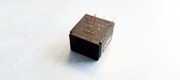 Volvo S60 Other relay 4RD00781400 4RD007814-00