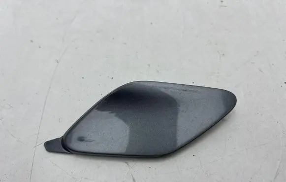 Volvo V60 Front tow hook cap/cover 31425093