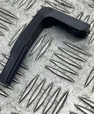 Audi A8 S8 D3 4E Headlight/headlamp mounting bracket 4E0941453 15812900
