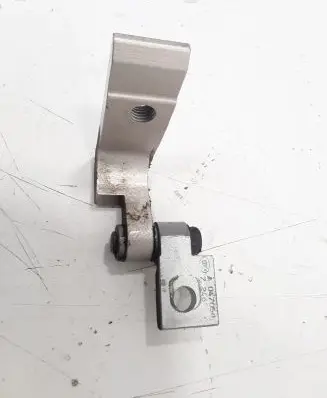 BMW 3 F30 F35 F31 Rear door upper hinge 047058