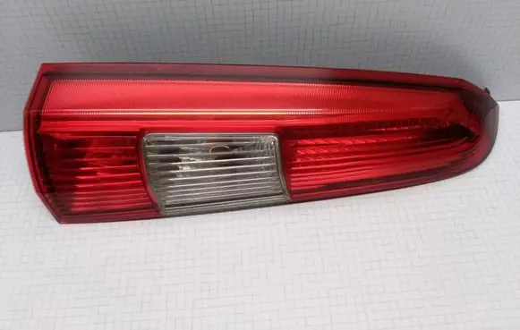 Volvo V70 Rear/tail lights 9154493 9154493USA 9154493GB