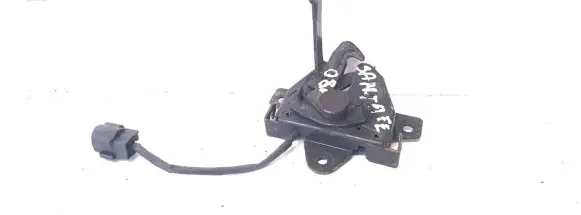 Hyundai Santa Fe Engine bonnet (hood) release handle