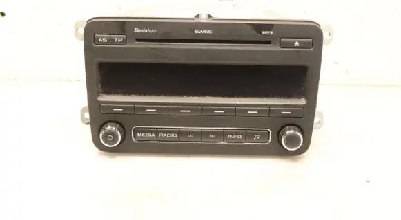 Radio/GPS head unit trim
