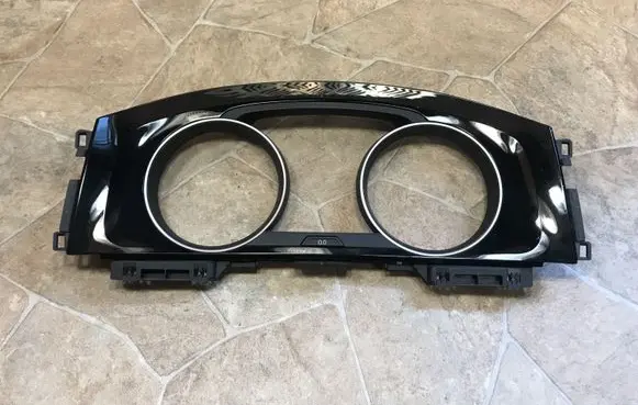 Volkswagen Golf VII Dashboard trim 5GM857189
