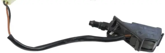 Volkswagen PASSAT B5.5 Windshield washer spray nozzle 6E0955985