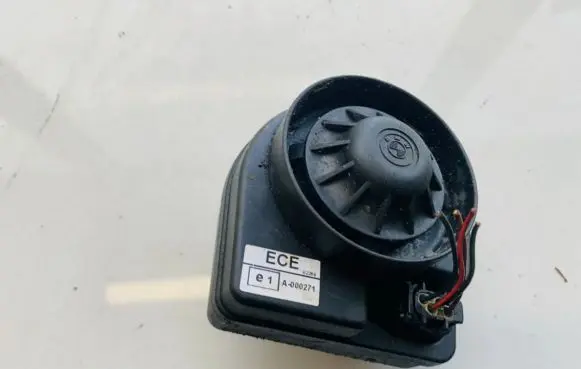 Land Rover Range Rover L322 Alarm system siren e1a000271