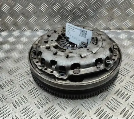 BMW 1 F20 F21 Clutch set kit 7615627 8638897