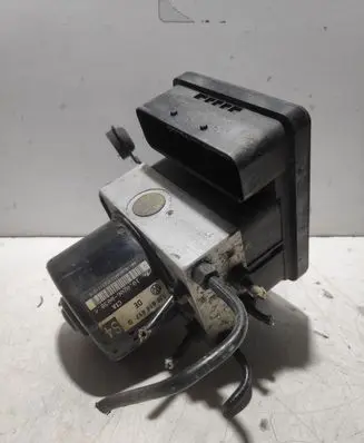 Volkswagen Golf IV ABS Pump 1C0907379K